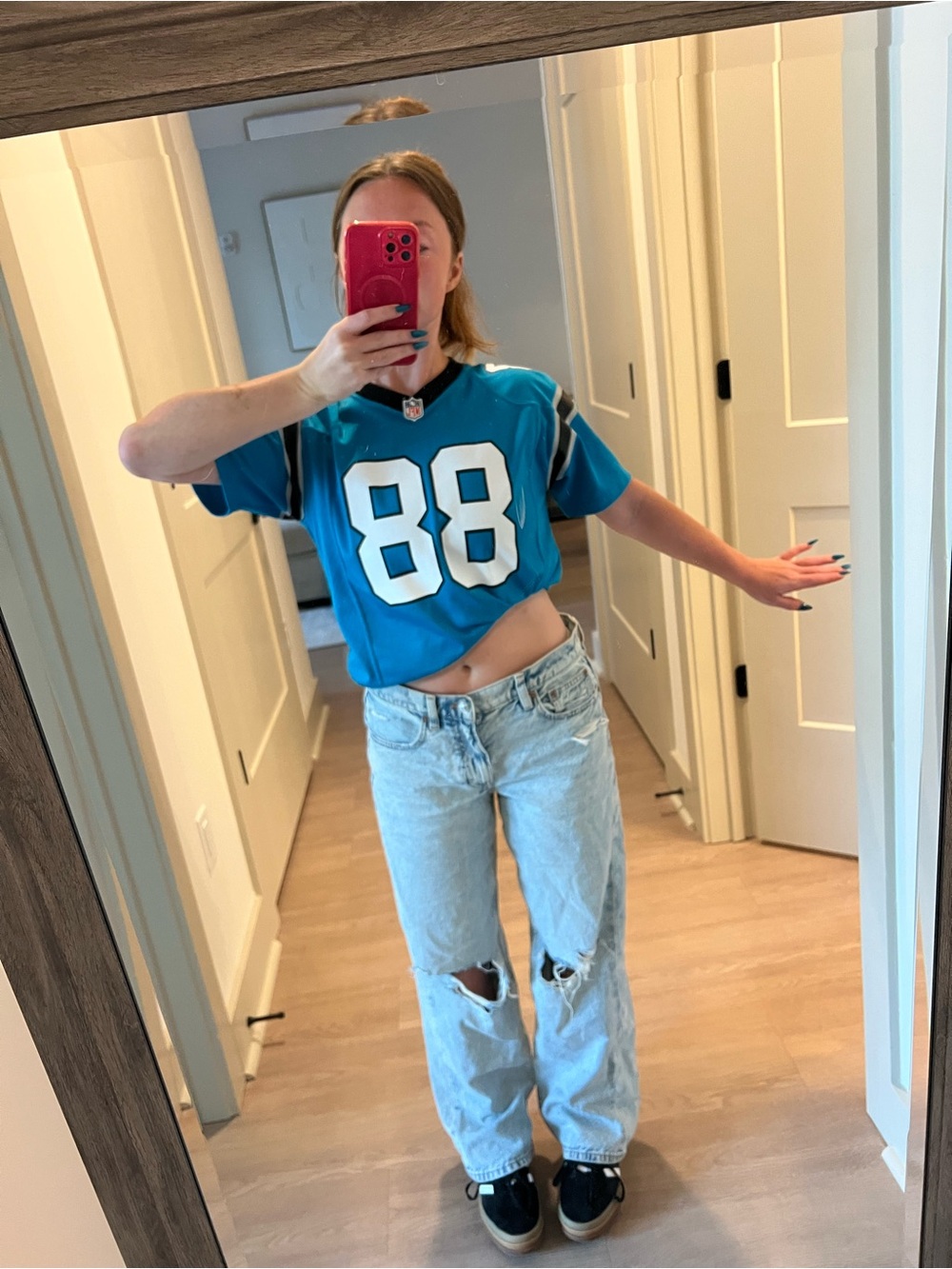 Nike Women’s Carolina Panthers Jersey Greg Olsen #88